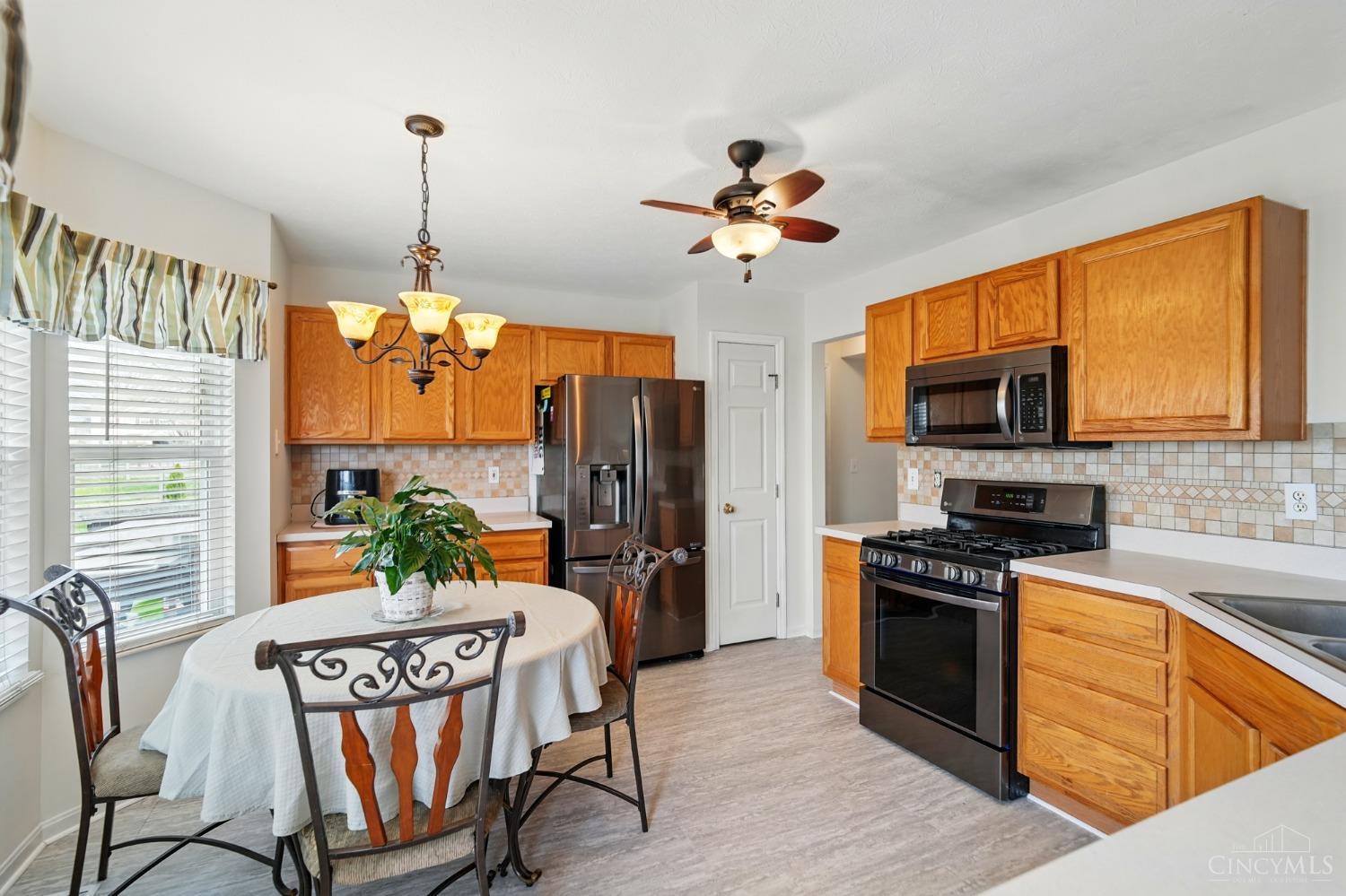 6633 Milkweed Court