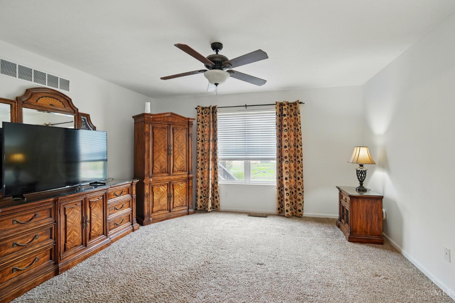 6633 Milkweed Court
