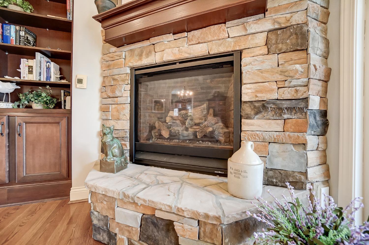 9585 Fox Creek Lane