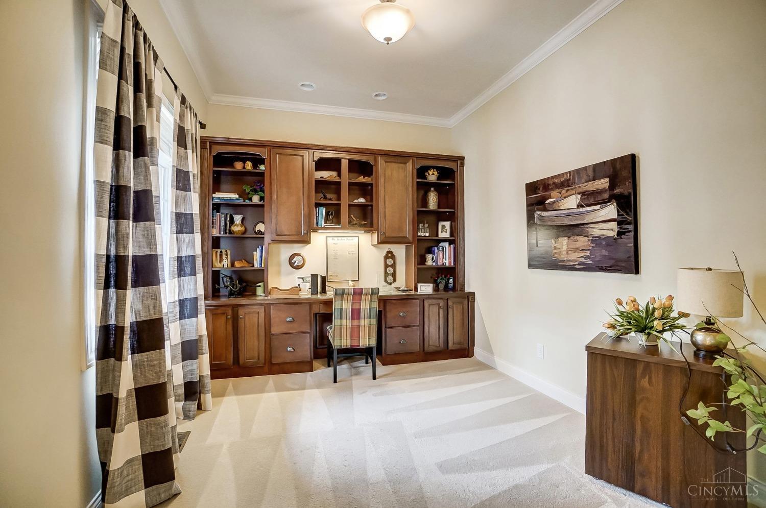 9585 Fox Creek Lane
