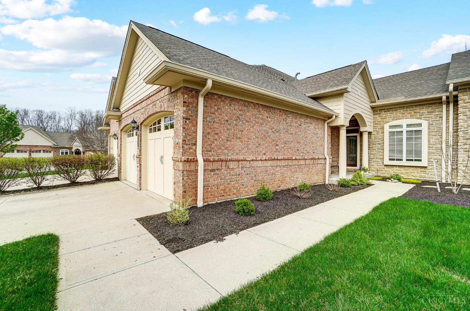 9585 Fox Creek Lane