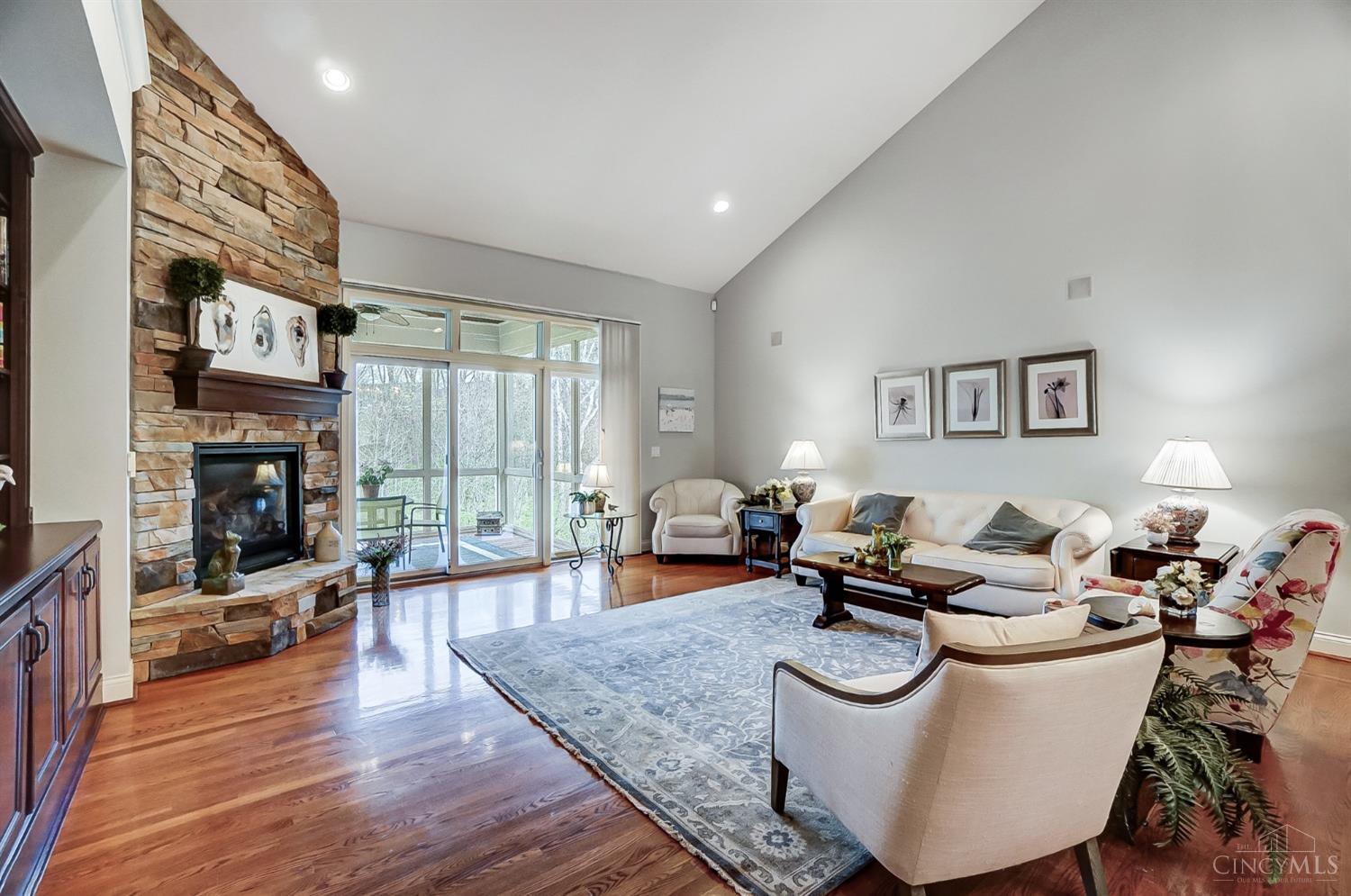 9585 Fox Creek Lane