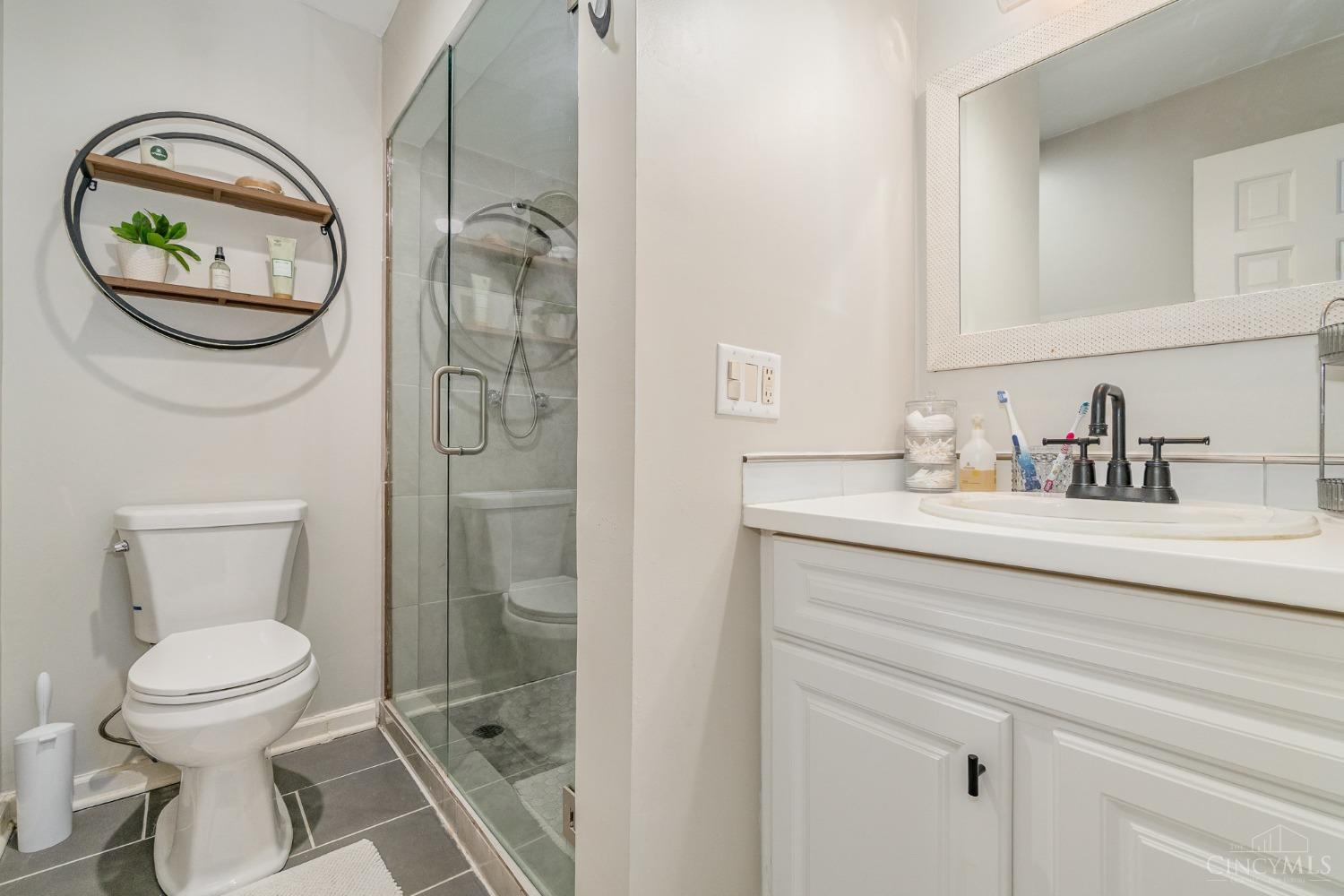 1110 Springfield Pike 5