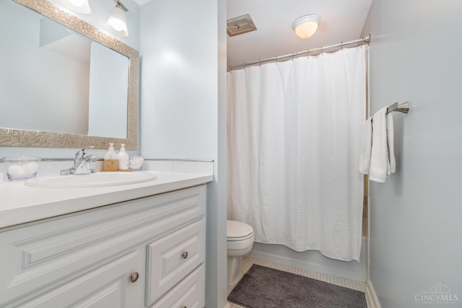 1110 Springfield Pike 5