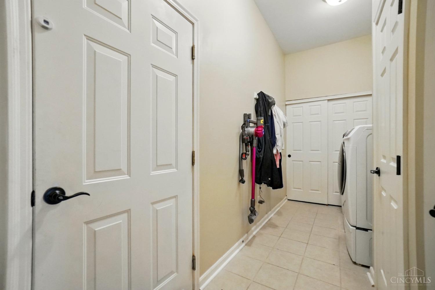 6038 Ferndown Court