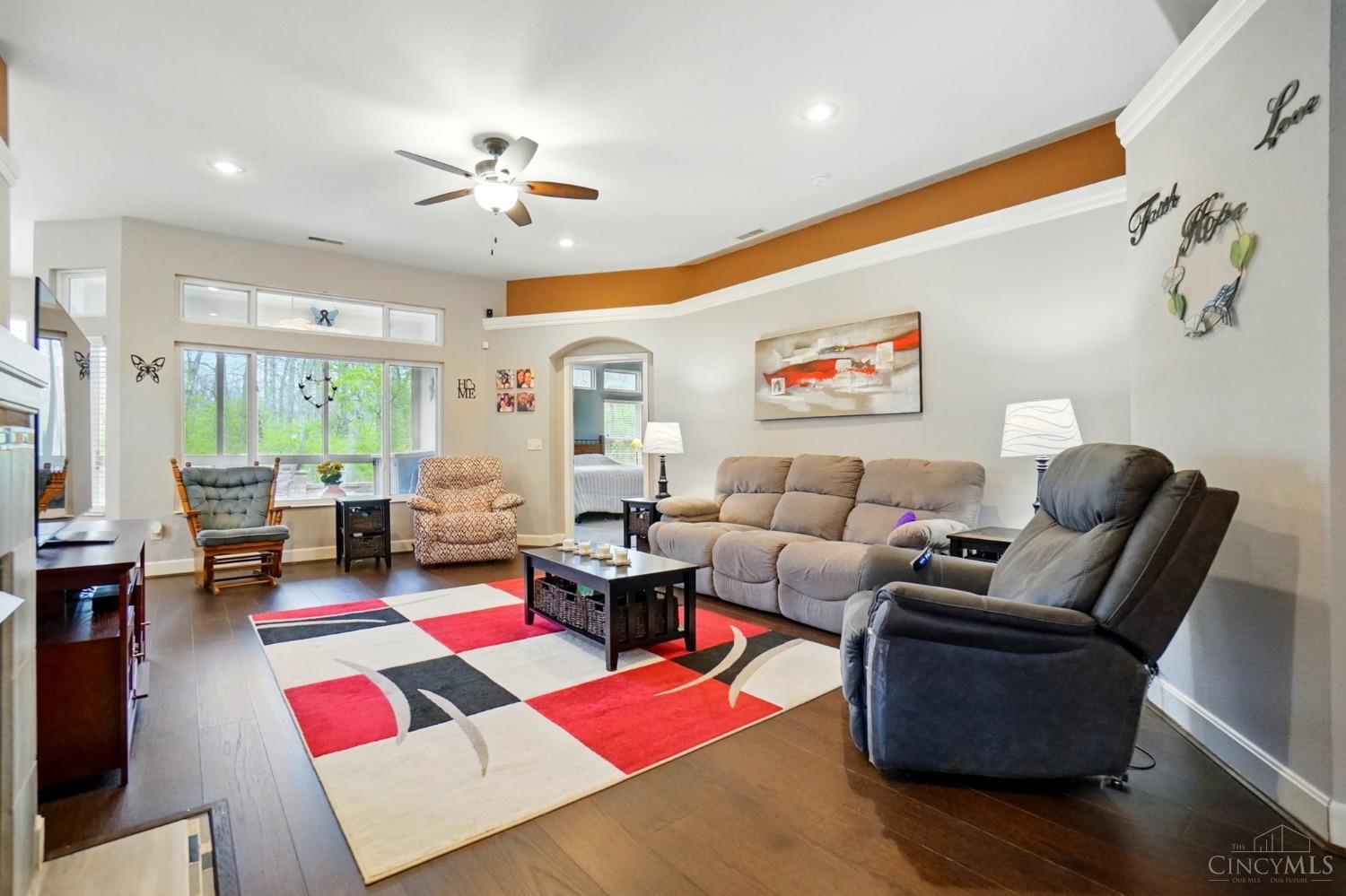 6038 Ferndown Court