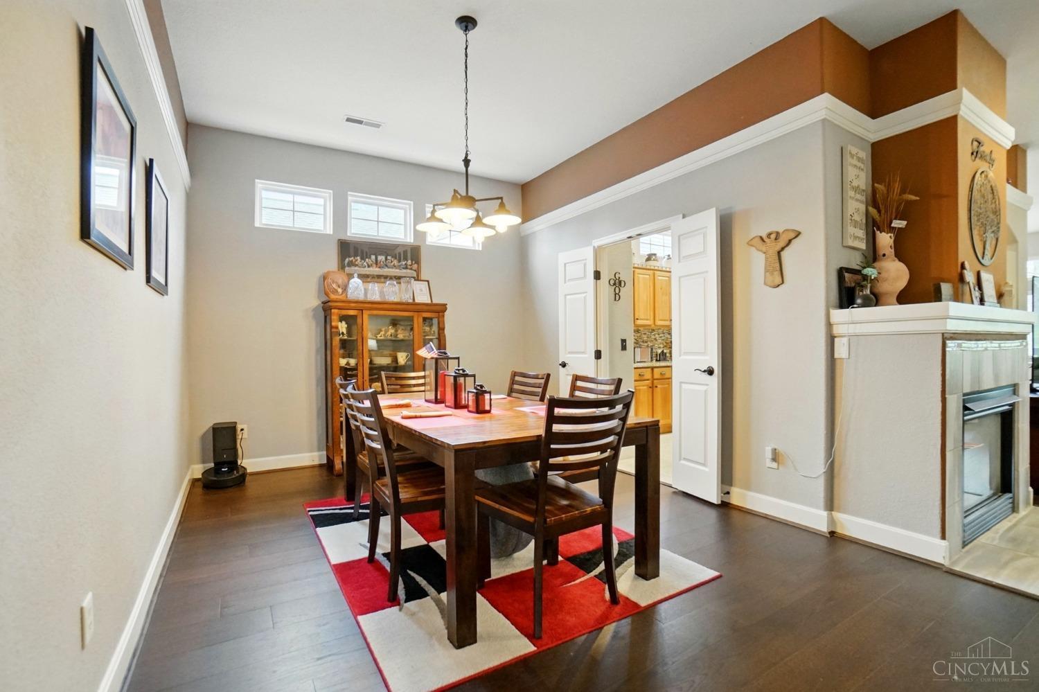 6038 Ferndown Court