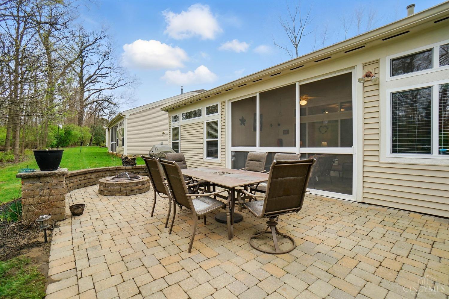 6038 Ferndown Court