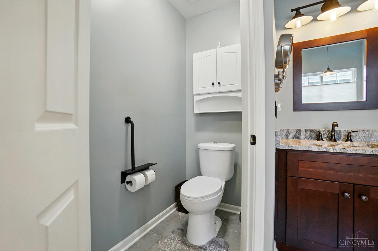 6038 Ferndown Court