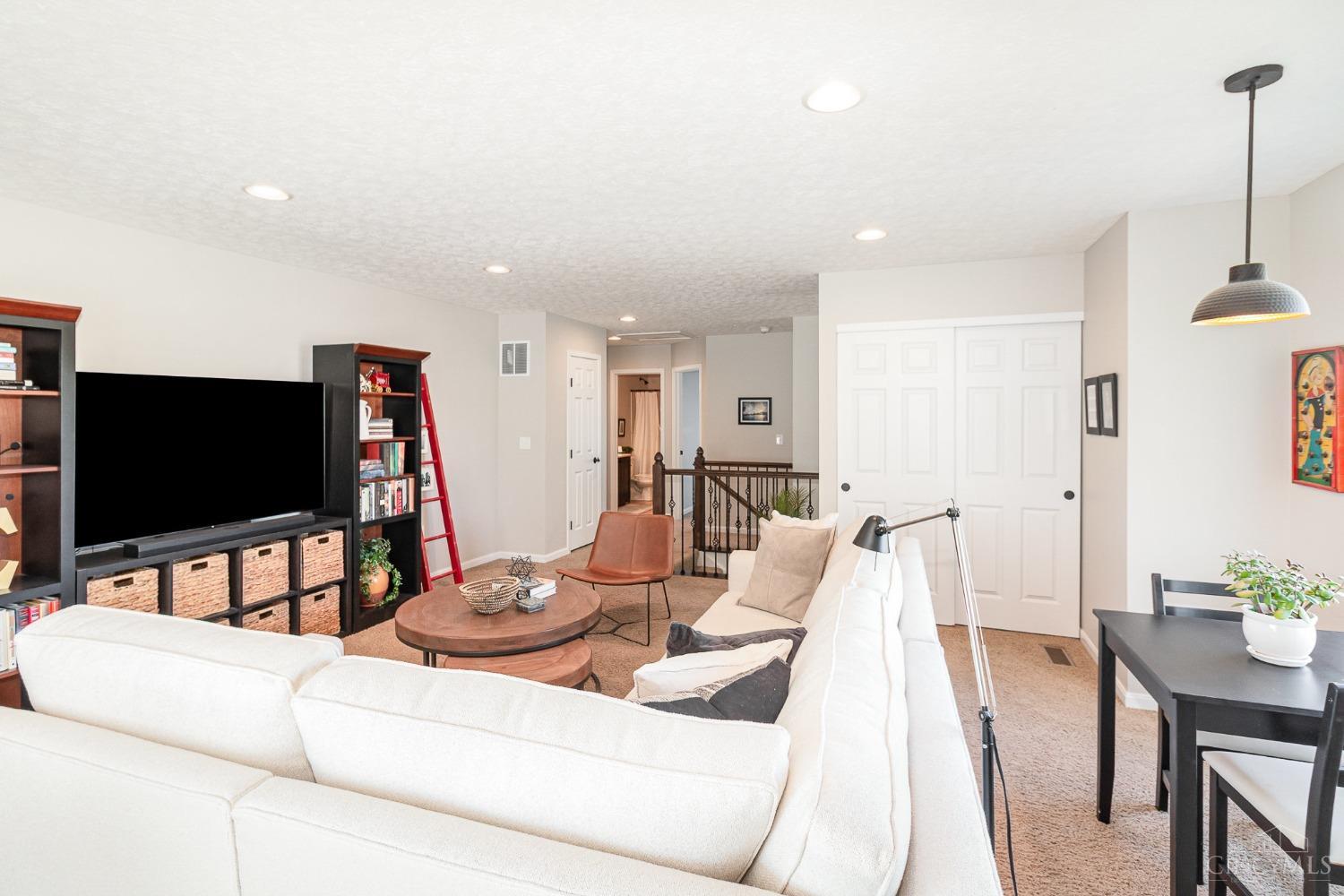 1726 Greentree Meadows Drive