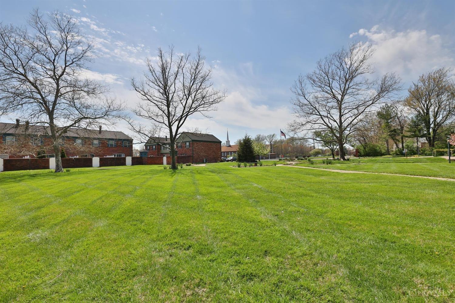 18 Courthouse Green