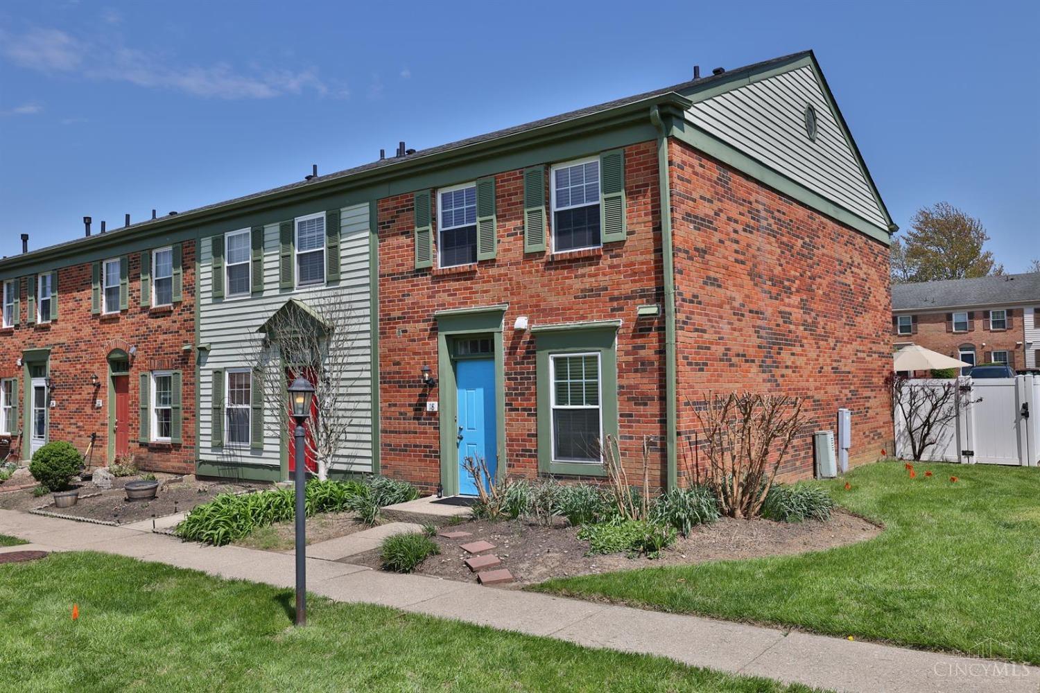 18 Courthouse Green