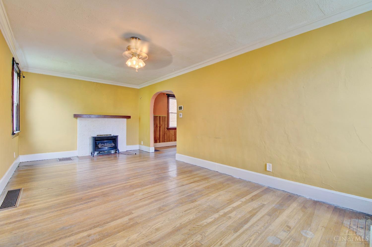 1610 Minion Avenue