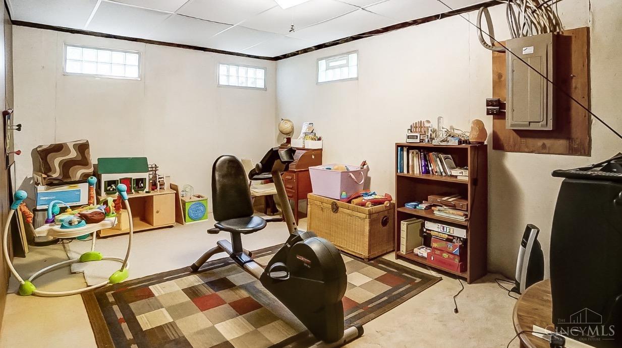 6629 Windmill Drive