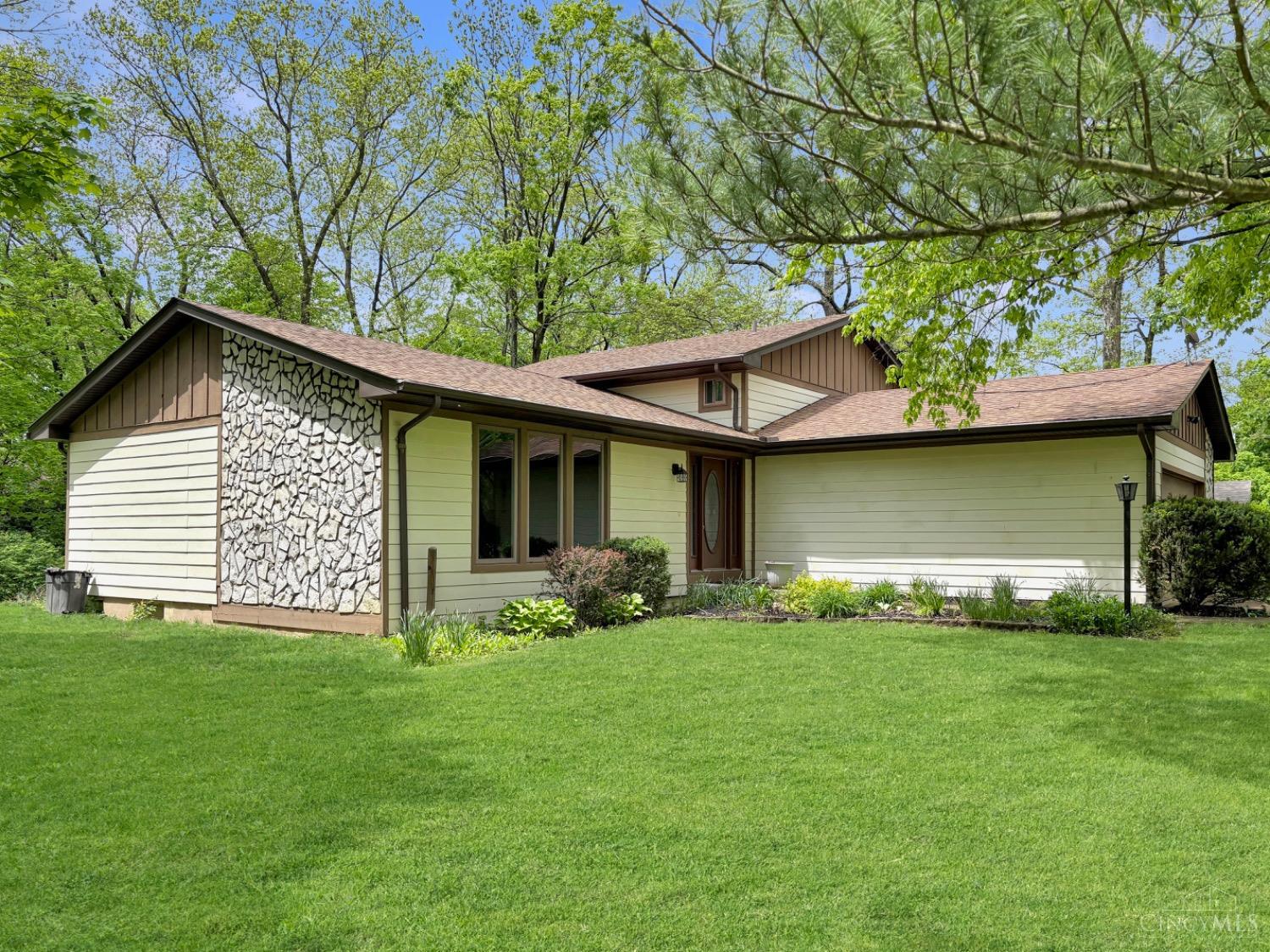 6629 Windmill Drive