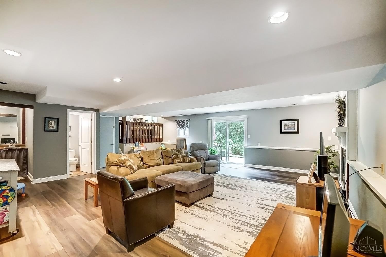 6629 Windmill Drive