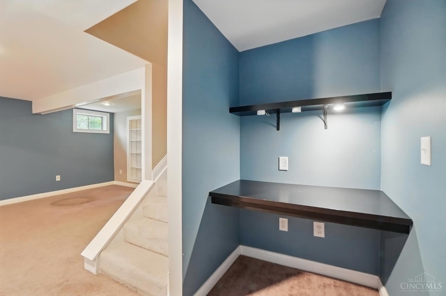 6291 Crooked Creek Drive