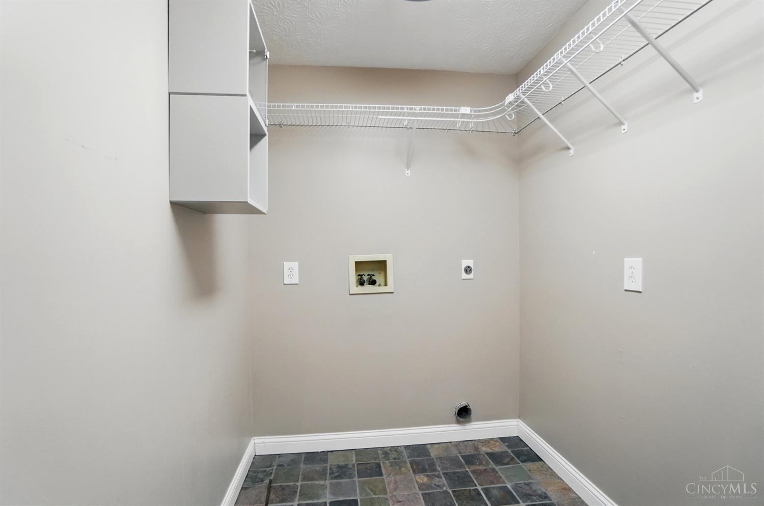 6291 Crooked Creek Drive