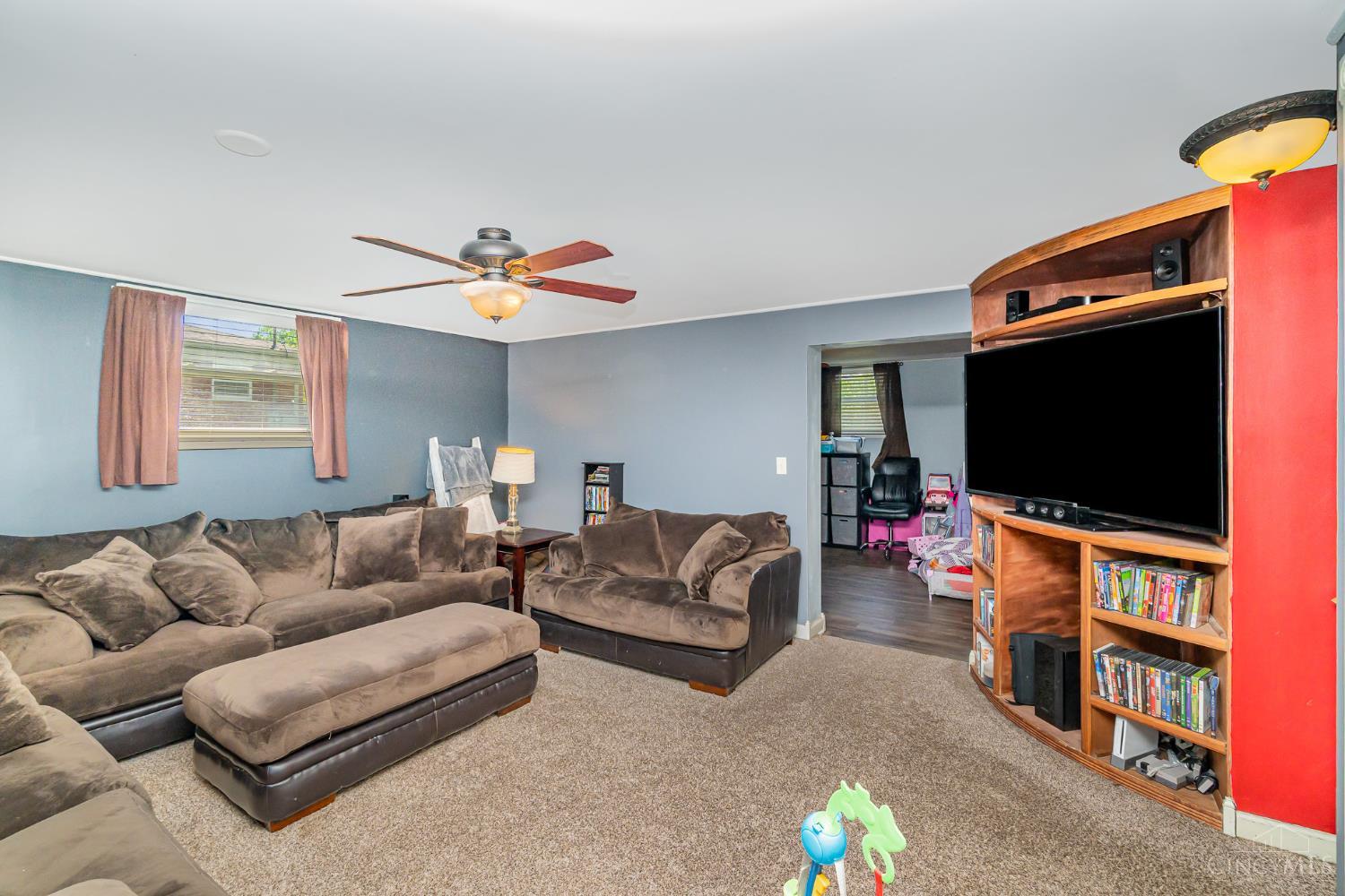 1332 Libby Lane