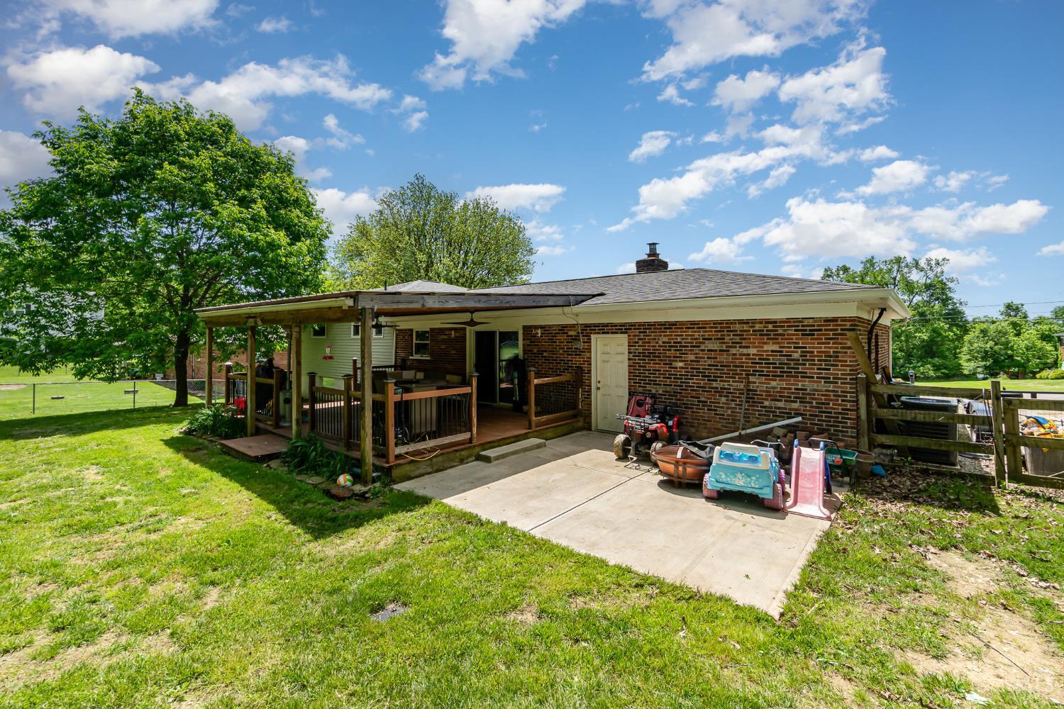 1332 Libby Lane