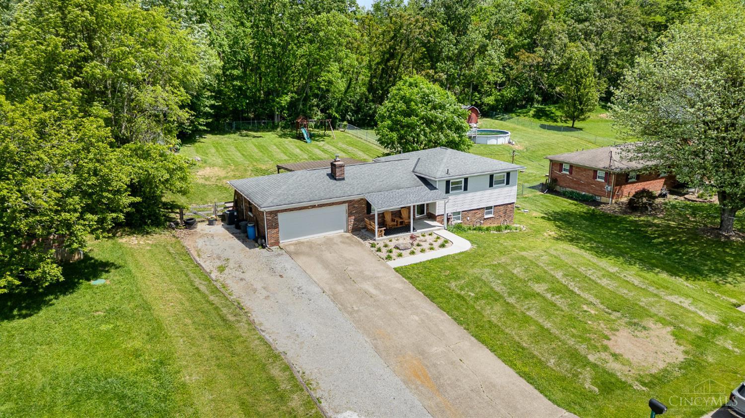 1332 Libby Lane