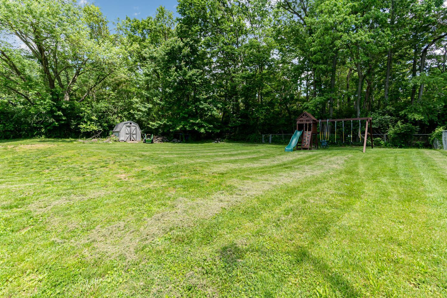 1332 Libby Lane