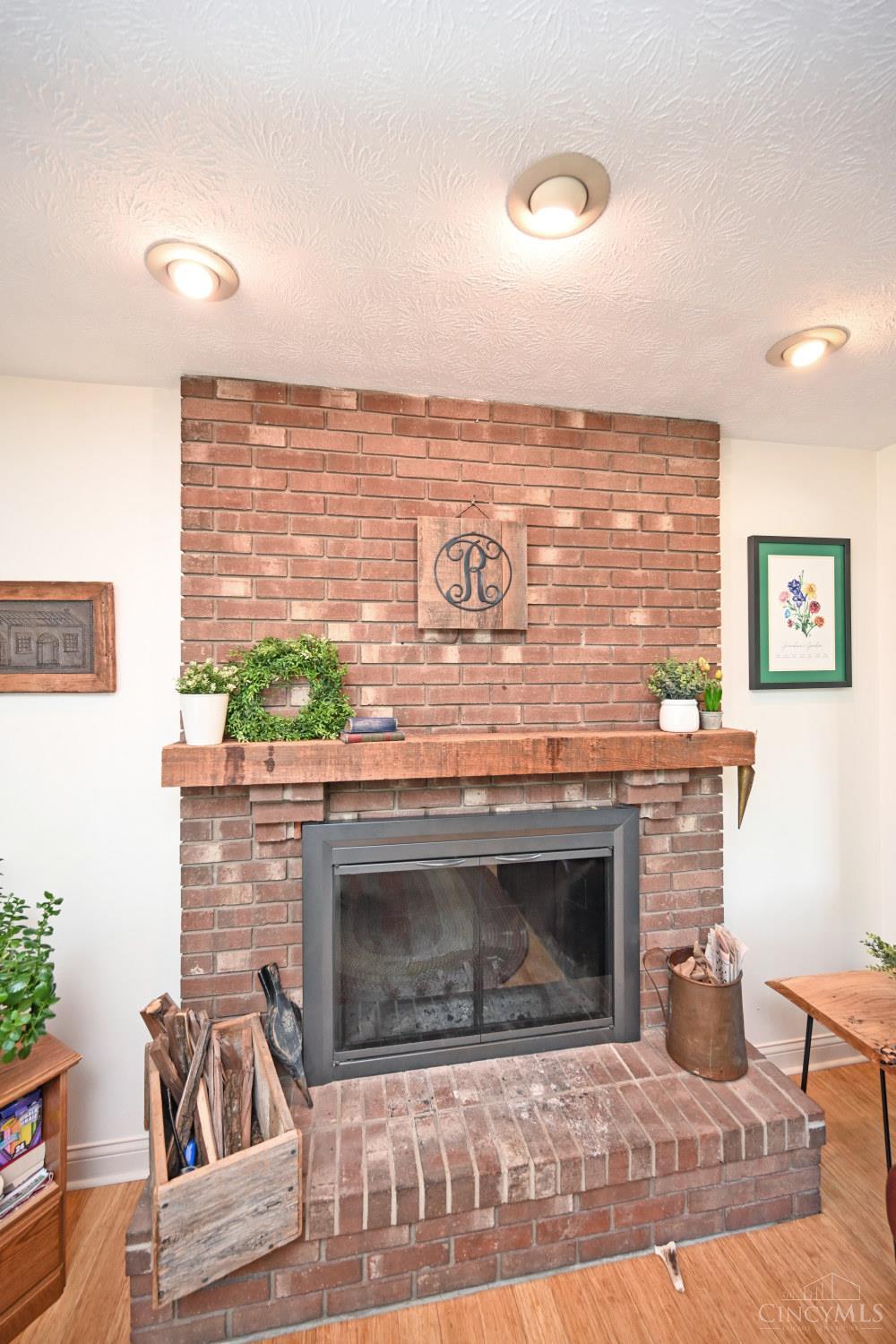 5437 Sanrio Court