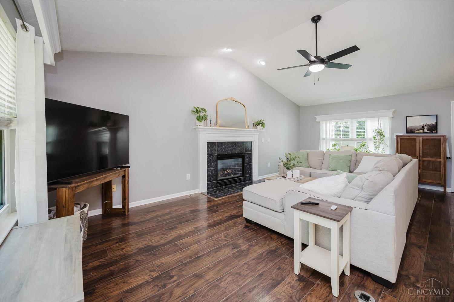 926 Weeping Willow Lane