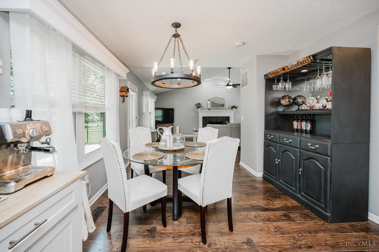 926 Weeping Willow Lane