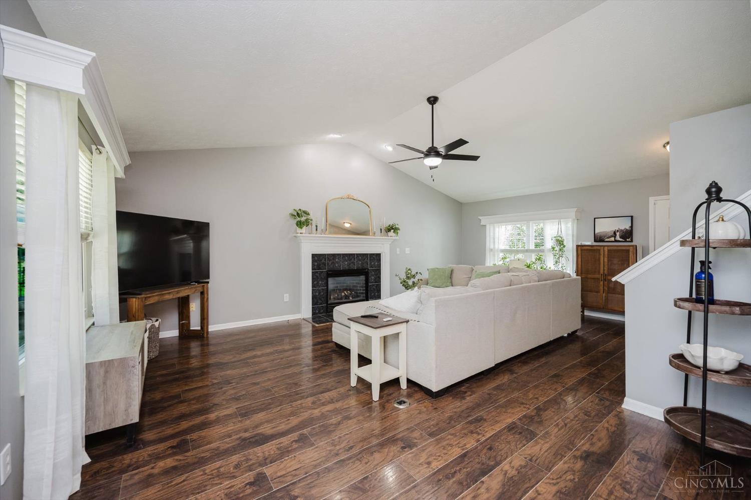 926 Weeping Willow Lane