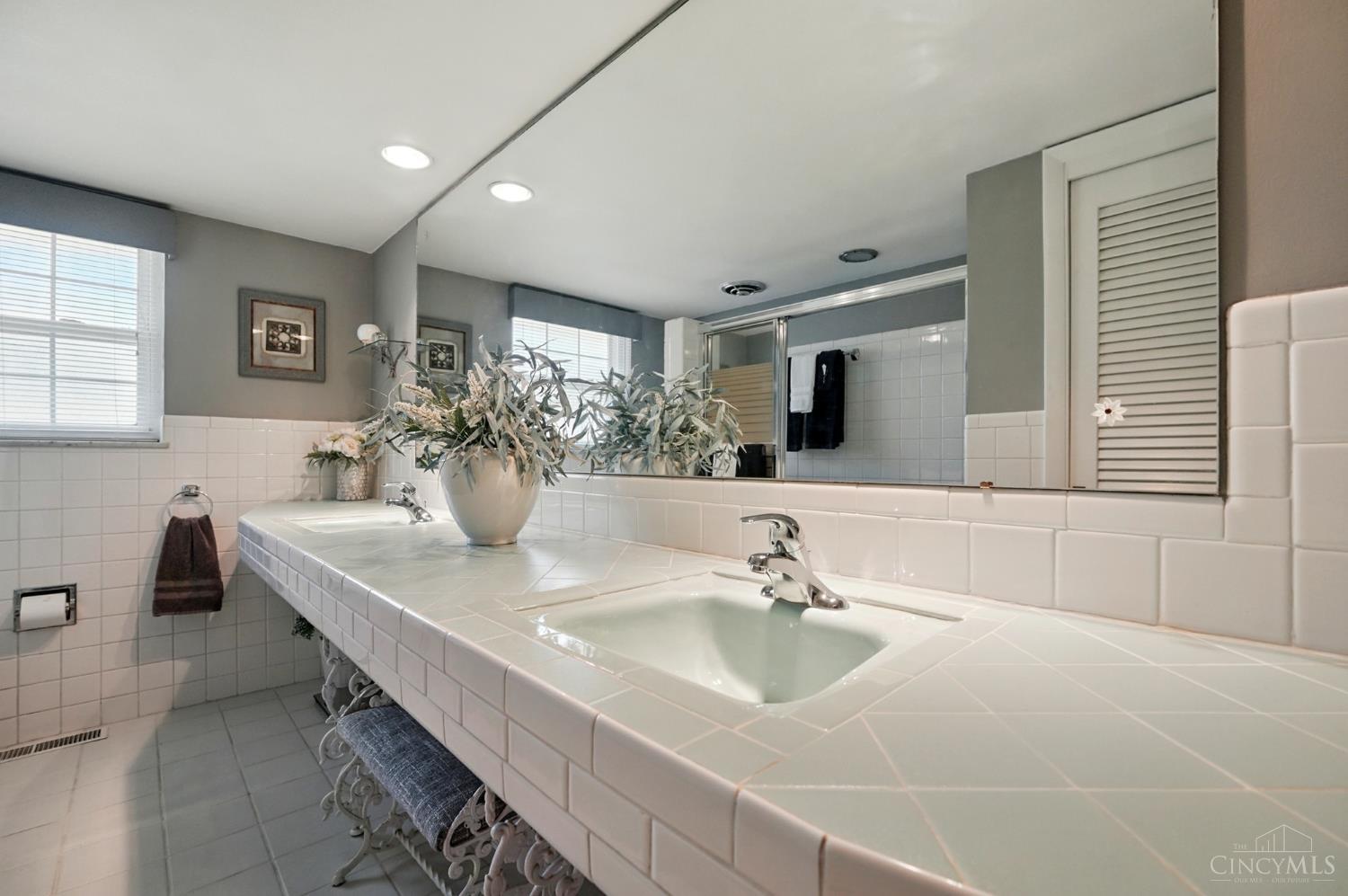 2599 Cranbrook Drive