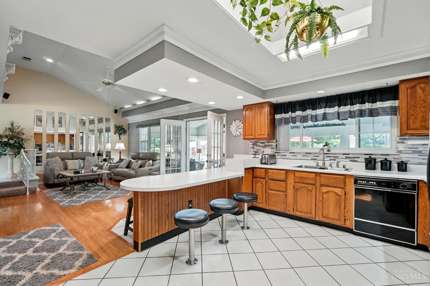 2599 Cranbrook Drive
