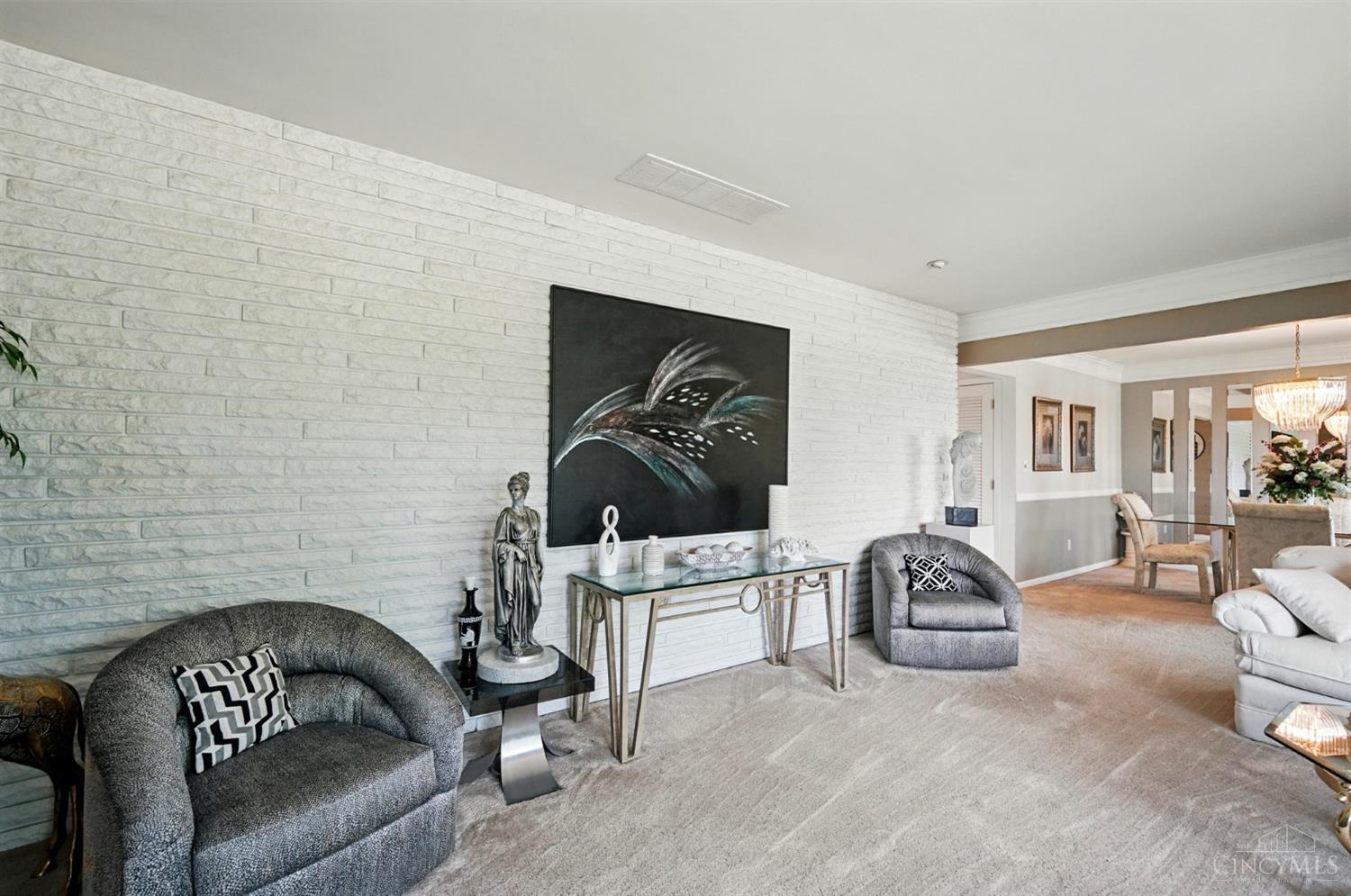 2599 Cranbrook Drive