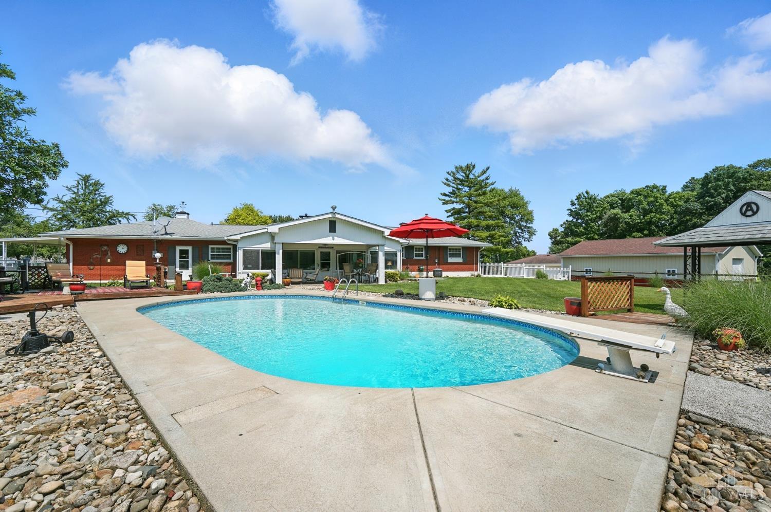 2599 Cranbrook Drive