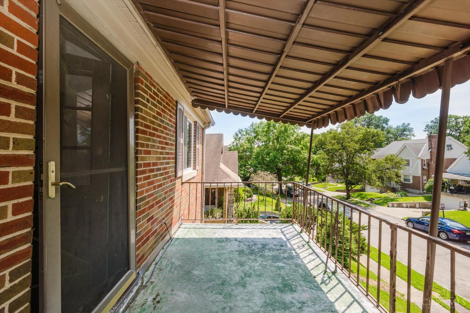 3742 Marydell Place