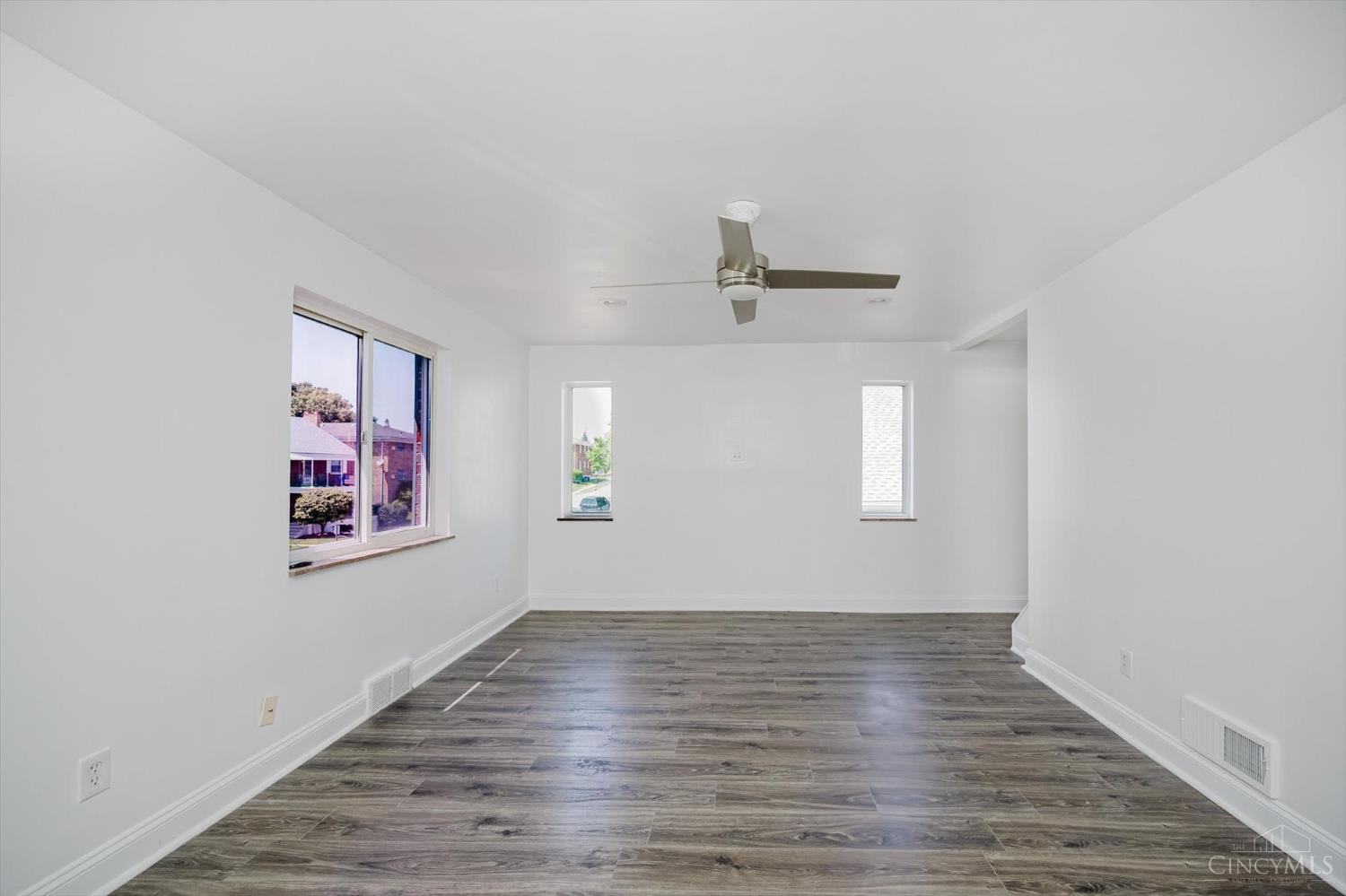3742 Marydell Place