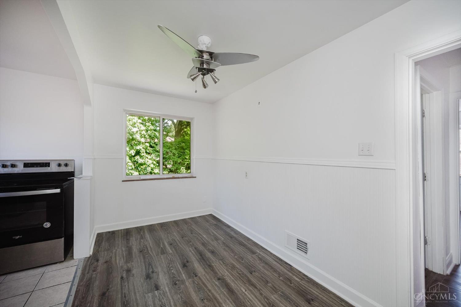 3742 Marydell Place