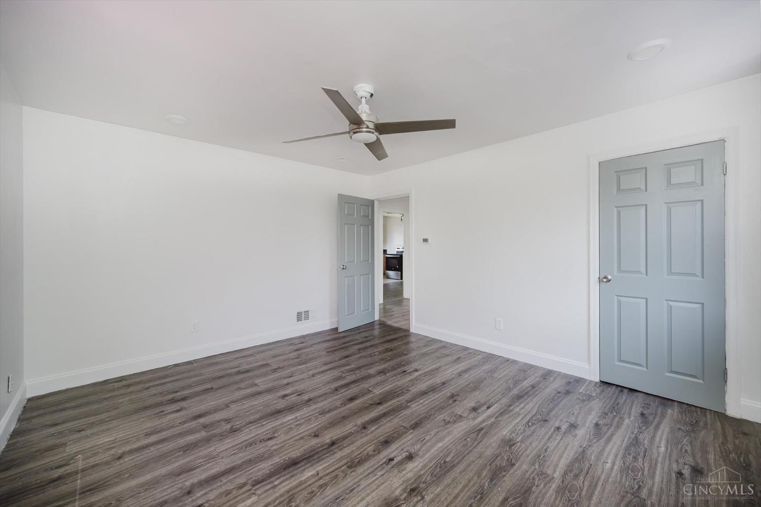 3742 Marydell Place
