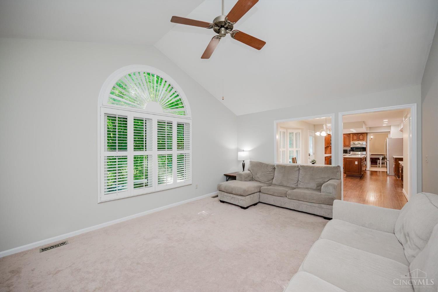 9930 Tall Oaks Court