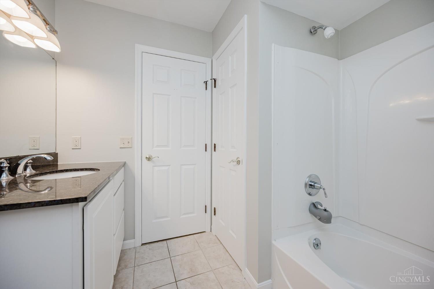 9930 Tall Oaks Court