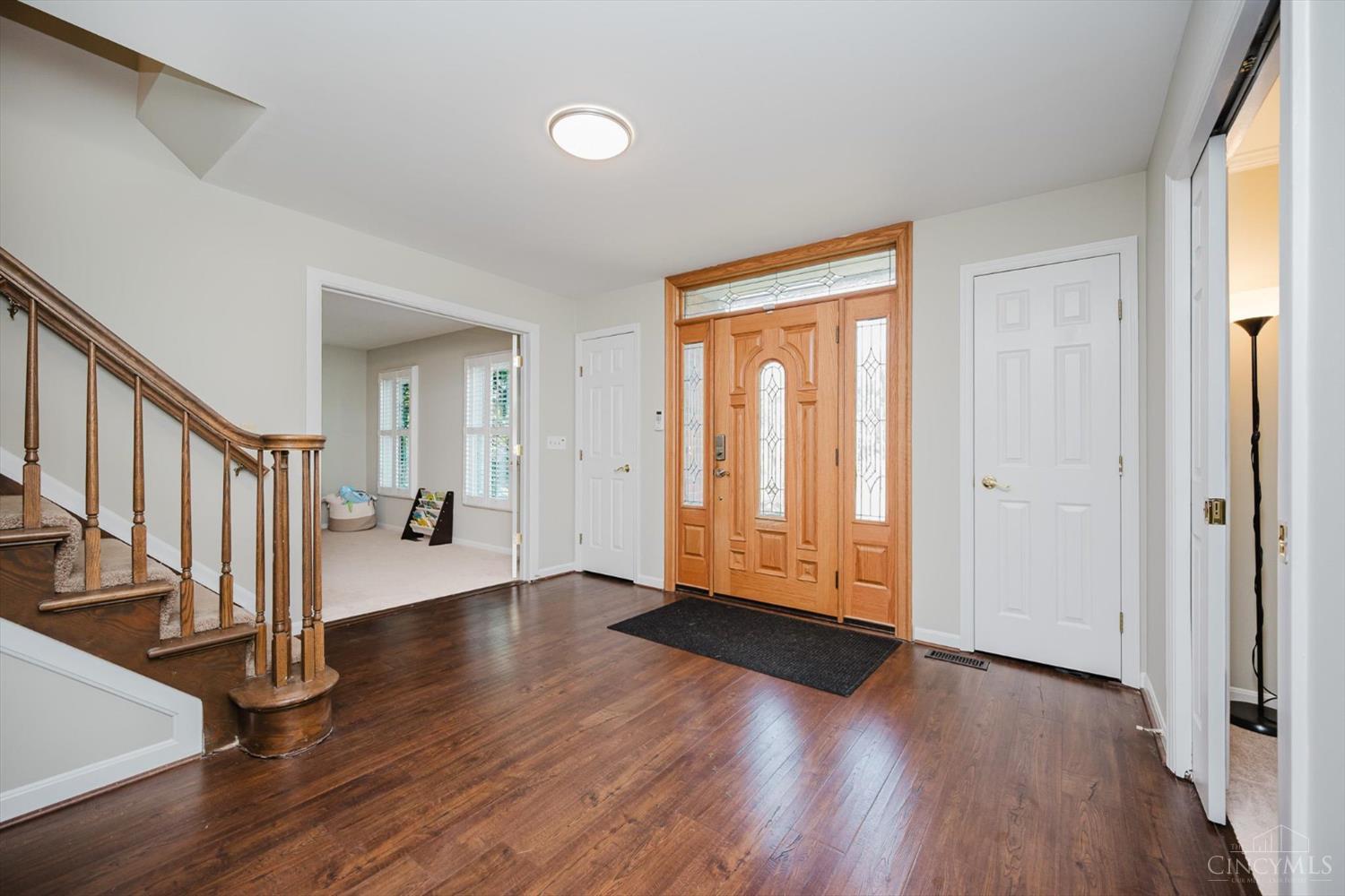 9930 Tall Oaks Court
