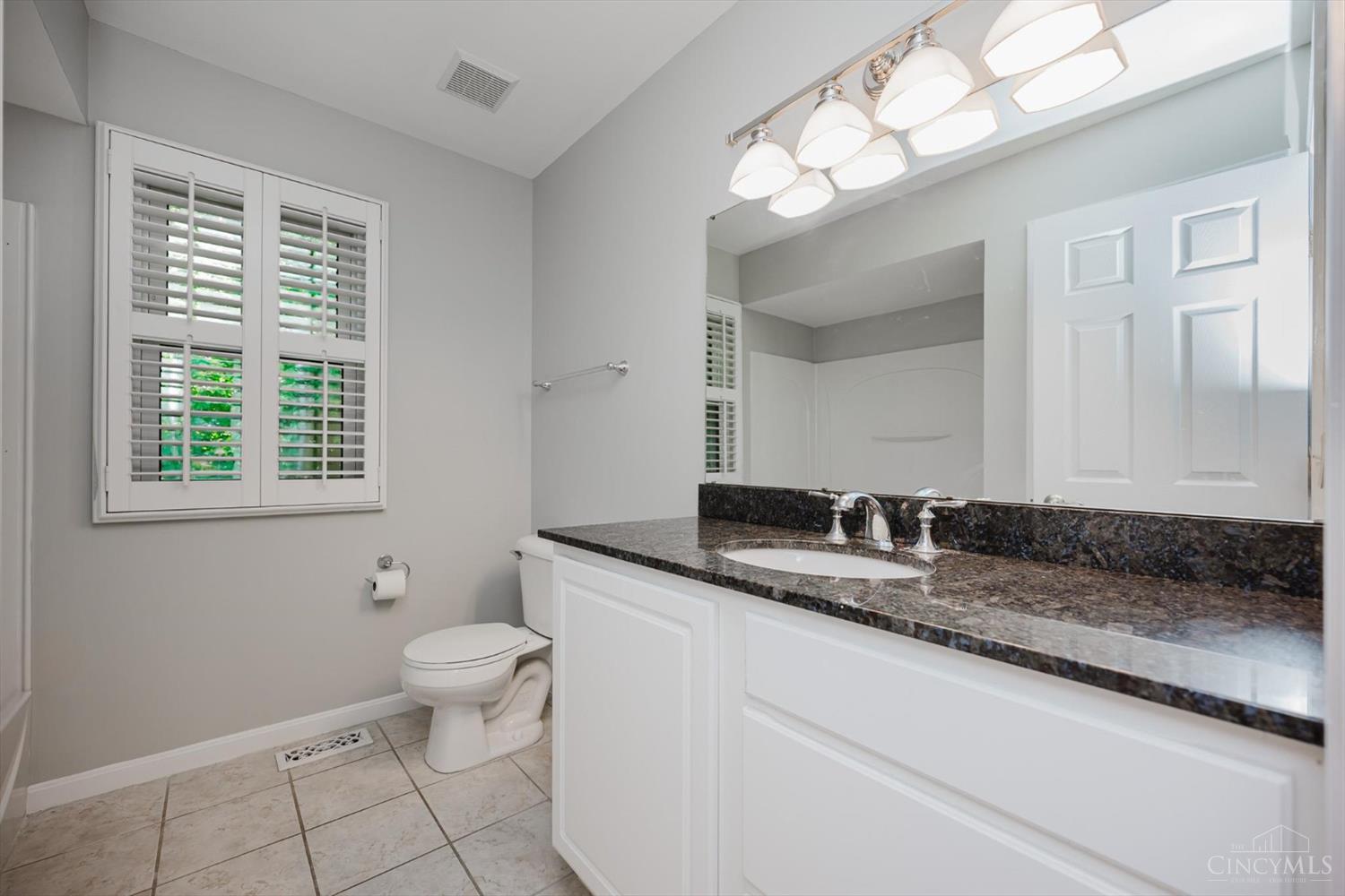 9930 Tall Oaks Court