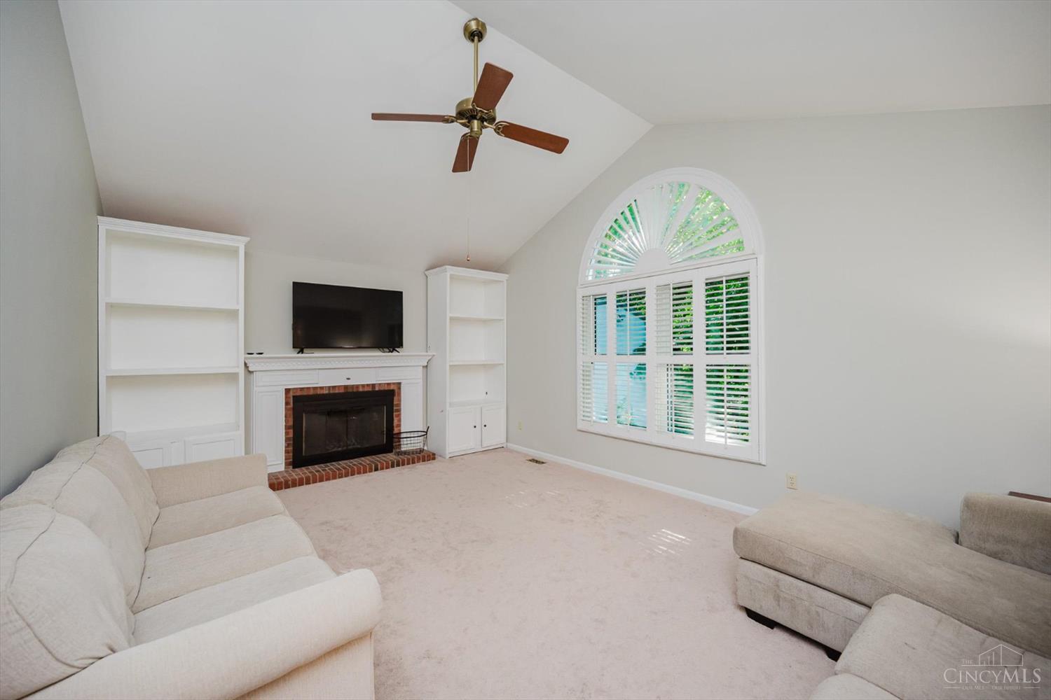 9930 Tall Oaks Court