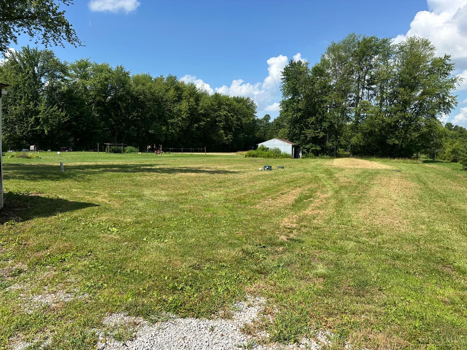 5983 Newtonsville Hutchinson Road
