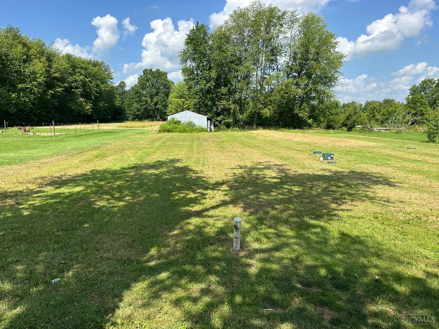5983 Newtonsville Hutchinson Road