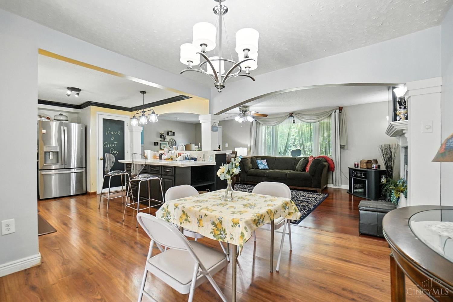 5460 Country Lane