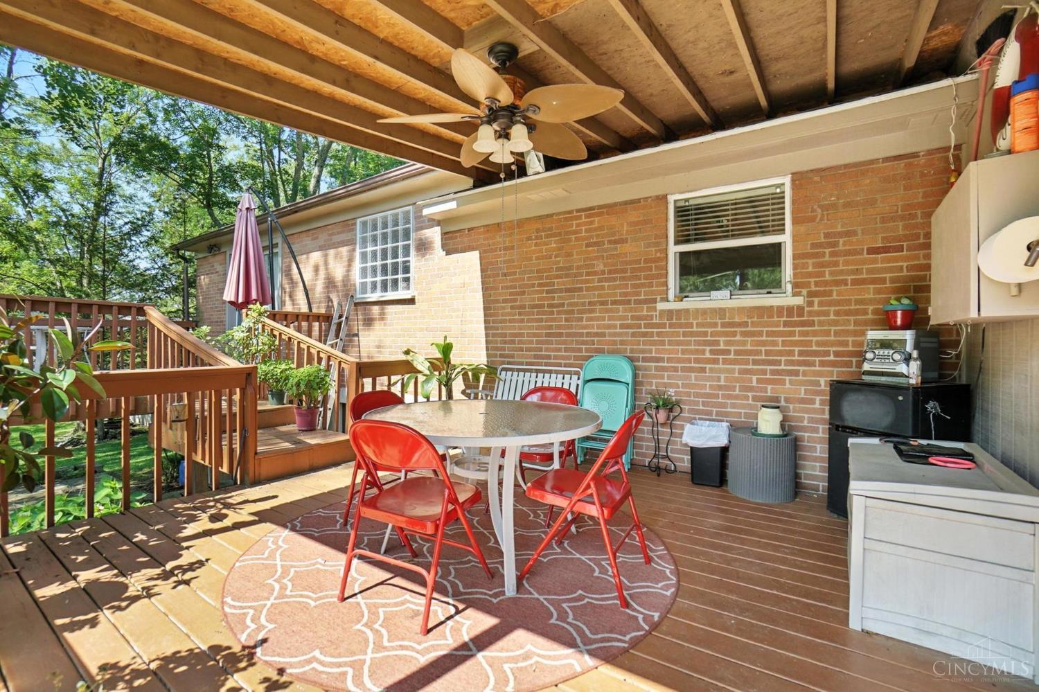5460 Country Lane