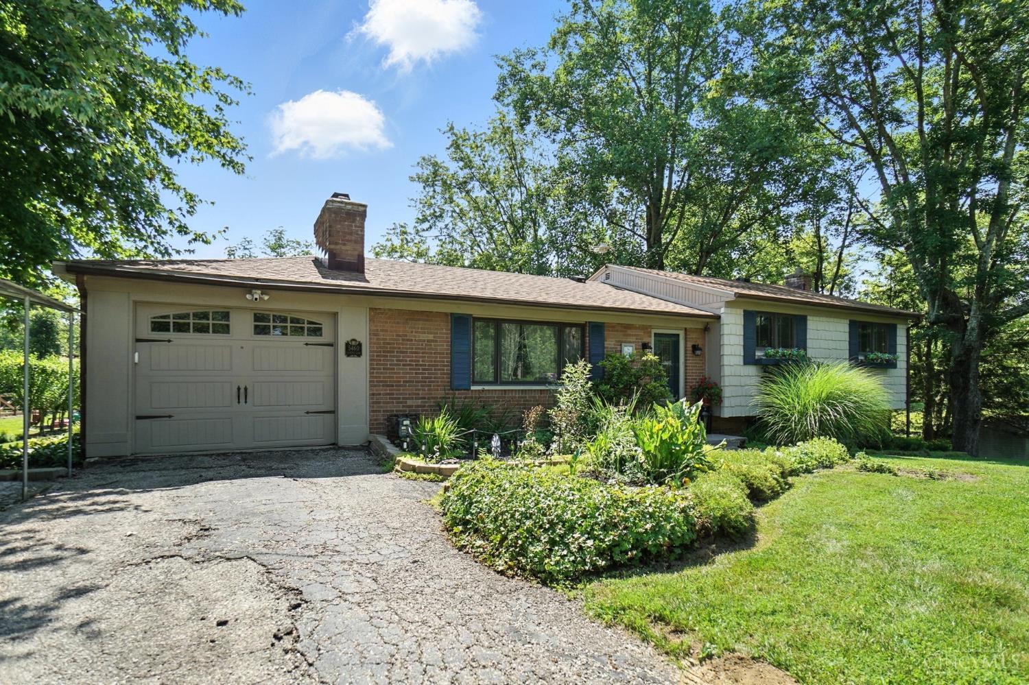 5460 Country Lane