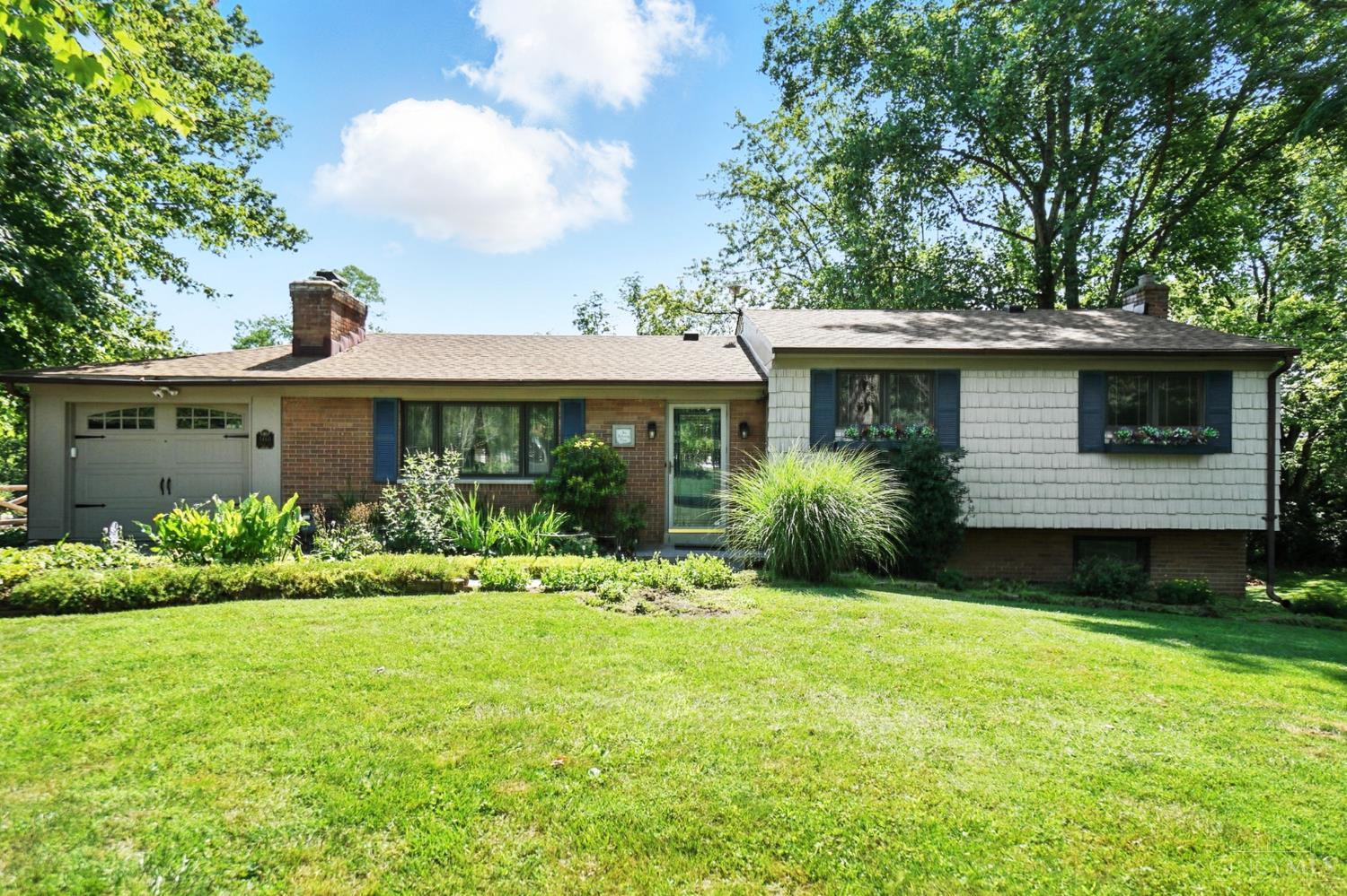 5460 Country Lane