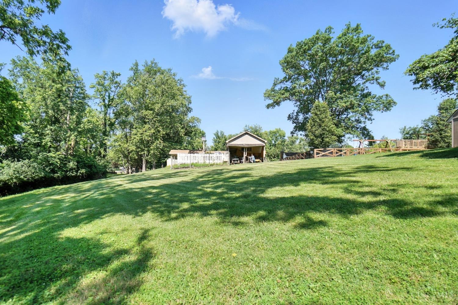 5460 Country Lane